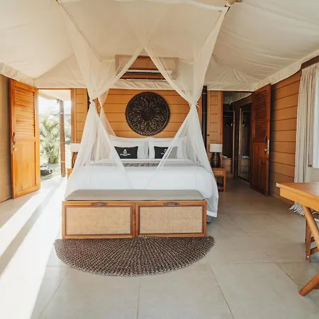 Glamp Nusa Nusa Dua  Exterior photo